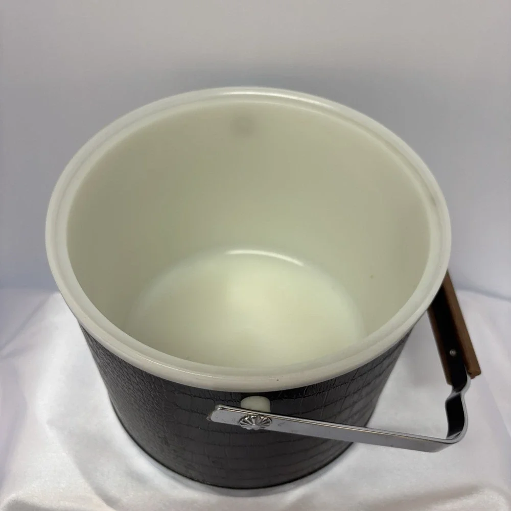 Atapco Ice Bucket Alligator Faux Black Leather Chrome Lid Wooden handle‎ Vintage